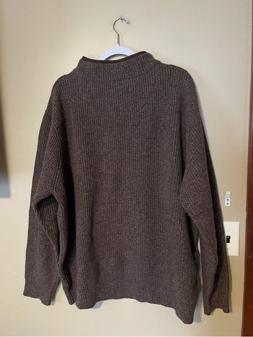 L.L. Bean Men's 100% Merino Lambs Wool Quarter-Zip Knit Sweater in Dark Brown